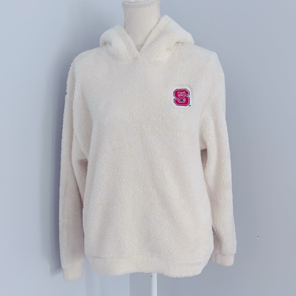 Pro Edge Cream Hooded Pullover Sweater